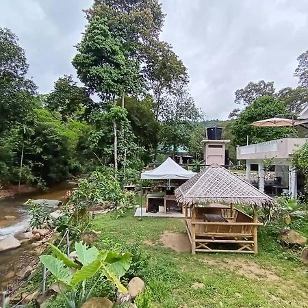 Dango1881Muslim Riverstay Padang Rengas Exteriör bild